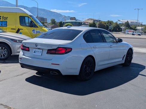 Used 2022 BMW 530i xDrive AWD/4WD image 4