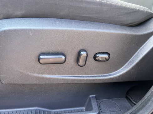 Used 2014 Ford Escape SE w/ Equipment Group 201A FWD image 21