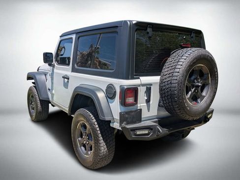 Used 2025 Jeep Wrangler Sport AWD/4WD image 5