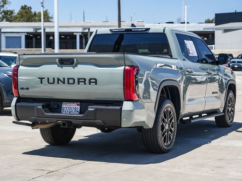 Used 2024 Toyota Tundra Limited AWD/4WD image 6