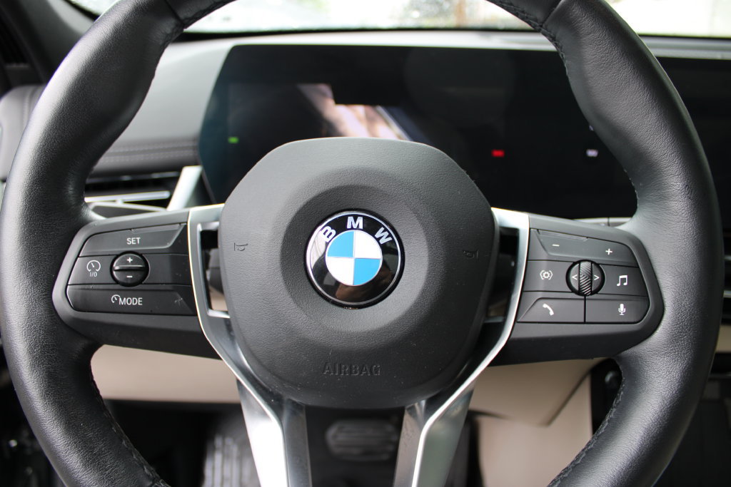 Used 2025 BMW X1 xDrive28i w/ Convenience Package AWD/4WD image 13
