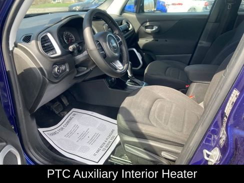 Used 2018 Jeep Renegade Latitude w/ Cold Weather Group AWD/4WD image 12