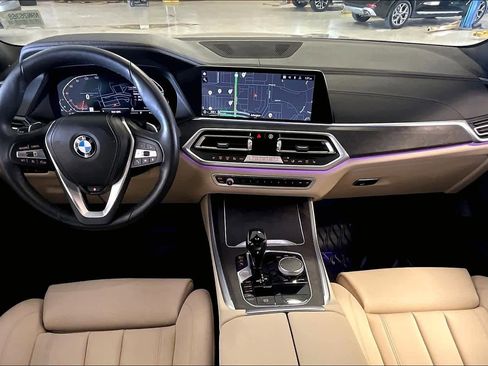 Certified 2022 BMW X5 xDrive40i w/ Premium Package image 15