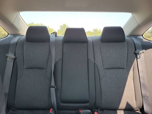 Used 2024 Honda Accord EX image 21