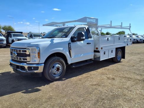 New 2025 Ford F350 XL w/ XL Chrome Package RWD image 9