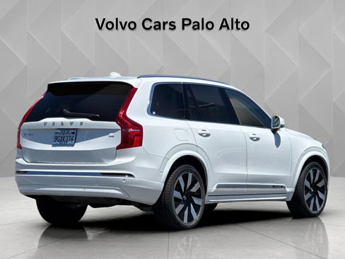 Certified 2023 Volvo XC90 T8 Ultimate w/ Protection Package Premier AWD/4WD image 3