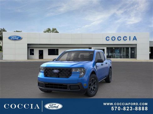 New 2025 Ford Maverick XLT w/ Equipment Group 301A image 2