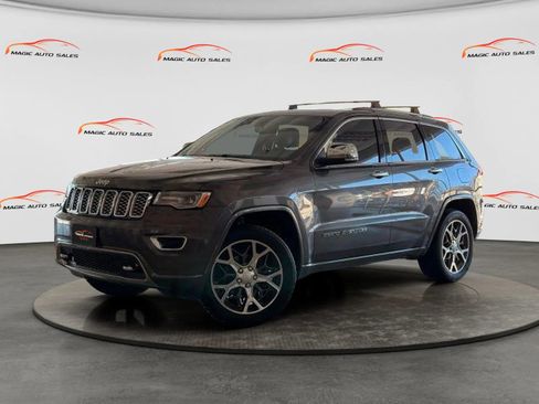 Used 2019 Jeep Grand Cherokee Overland AWD/4WD image 1