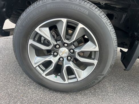 Used 2023 Chevrolet Silverado 1500 LT image 41