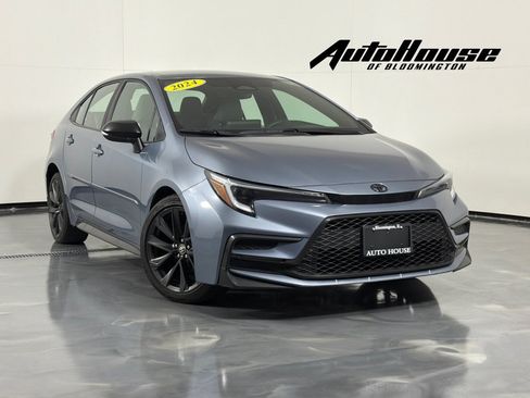 Used 2024 Toyota Corolla SE w/ SE Convenience Package FWD image 1