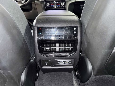 Used 2021 Jeep Grand Cherokee L Overland AWD/4WD image 34