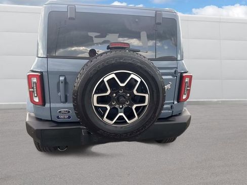 Used 2025 Ford Bronco Outer Banks AWD/4WD image 4