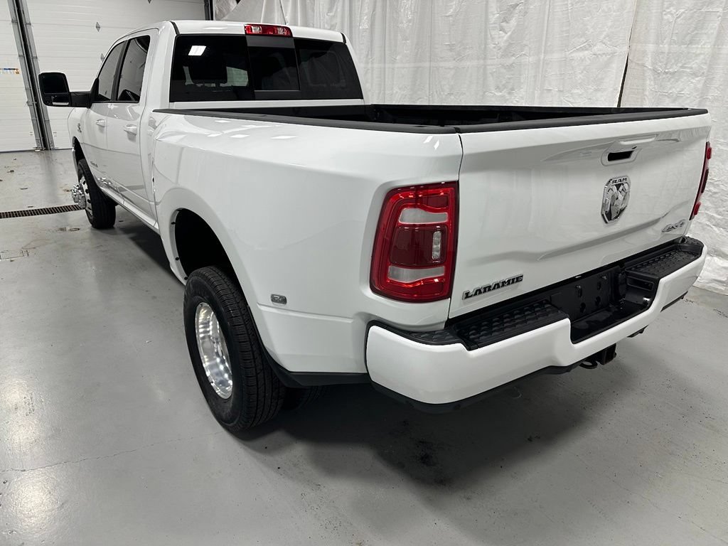 Used 2024 RAM 3500 Laramie AWD/4WD image 5
