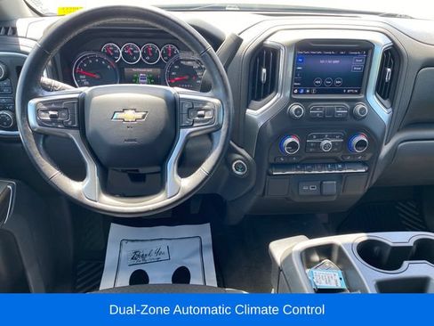 Used 2021 Chevrolet Silverado 1500 LT AWD/4WD image 7