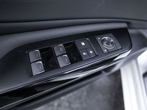 Certified 2022 Lexus ES 300h F Sport w/ Accessory Package 2 image 20