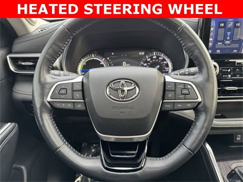 Used 2022 Toyota Highlander Platinum image 28
