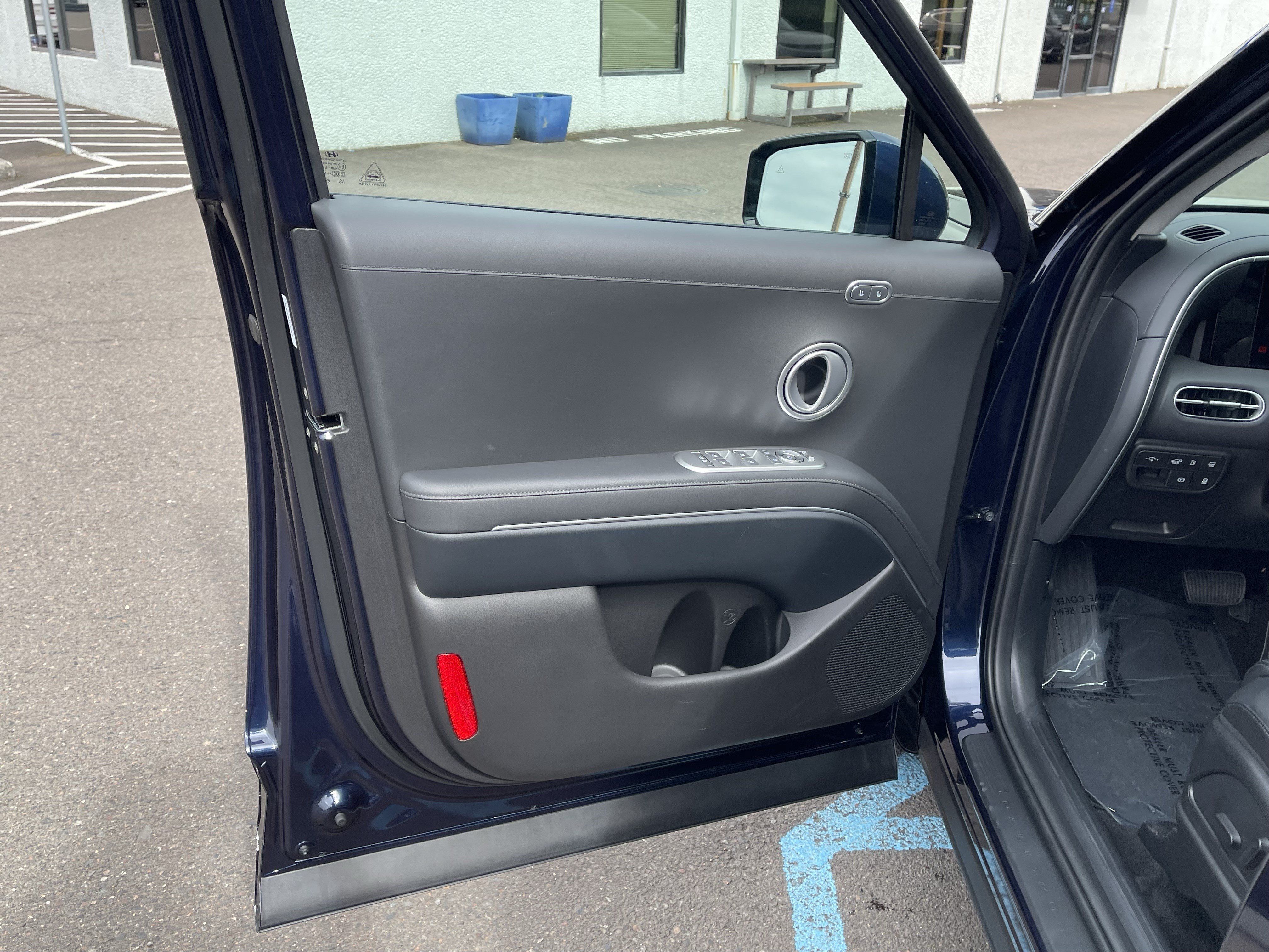 Certified 2026 Hyundai Palisade Limited AWD/4WD image 17