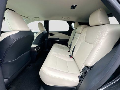 Used 2024 Lexus RX 350 FWD w/ Technology Package image 24