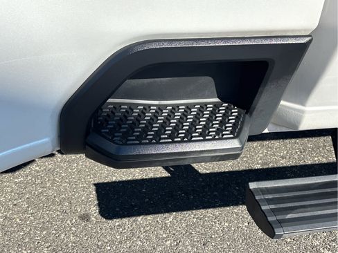 Certified 2024 Chevrolet Silverado 3500 High Country w/ High Country Premium Package image 43