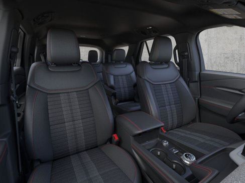New 2026 Ford Explorer ST-Line AWD/4WD image 10