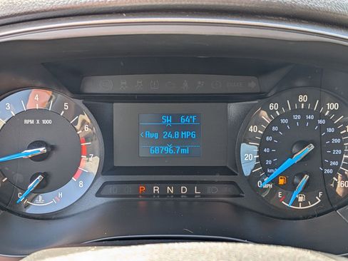 Used 2018 Ford Fusion S FWD image 19