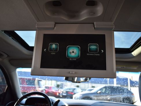 Used 2020 GMC Yukon SLT w/ Open Road Package image 27