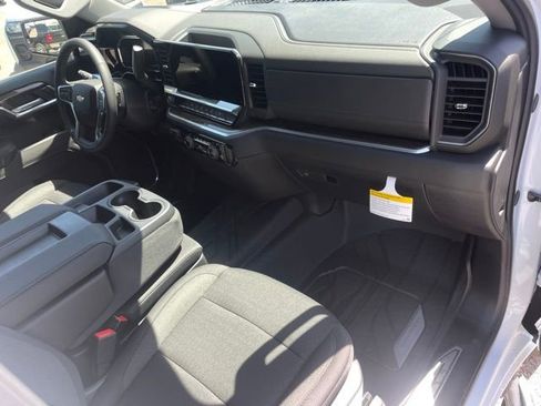 Used 2026 Chevrolet Silverado 1500 LT RWD image 17
