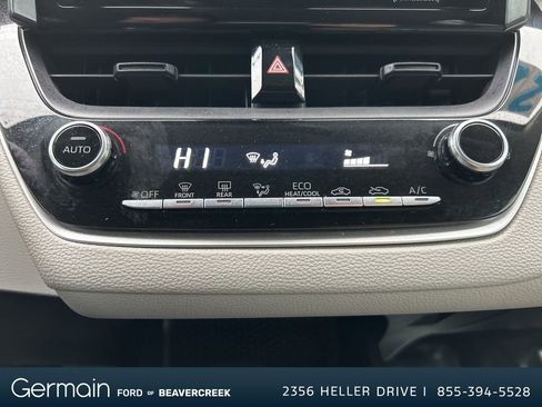 Used 2022 Toyota Corolla LE image 30