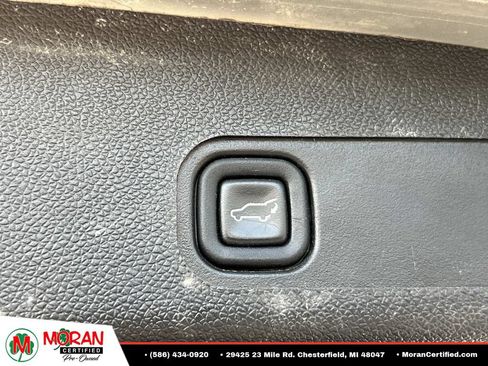 Used 2010 Chevrolet Suburban LTZ AWD/4WD image 13