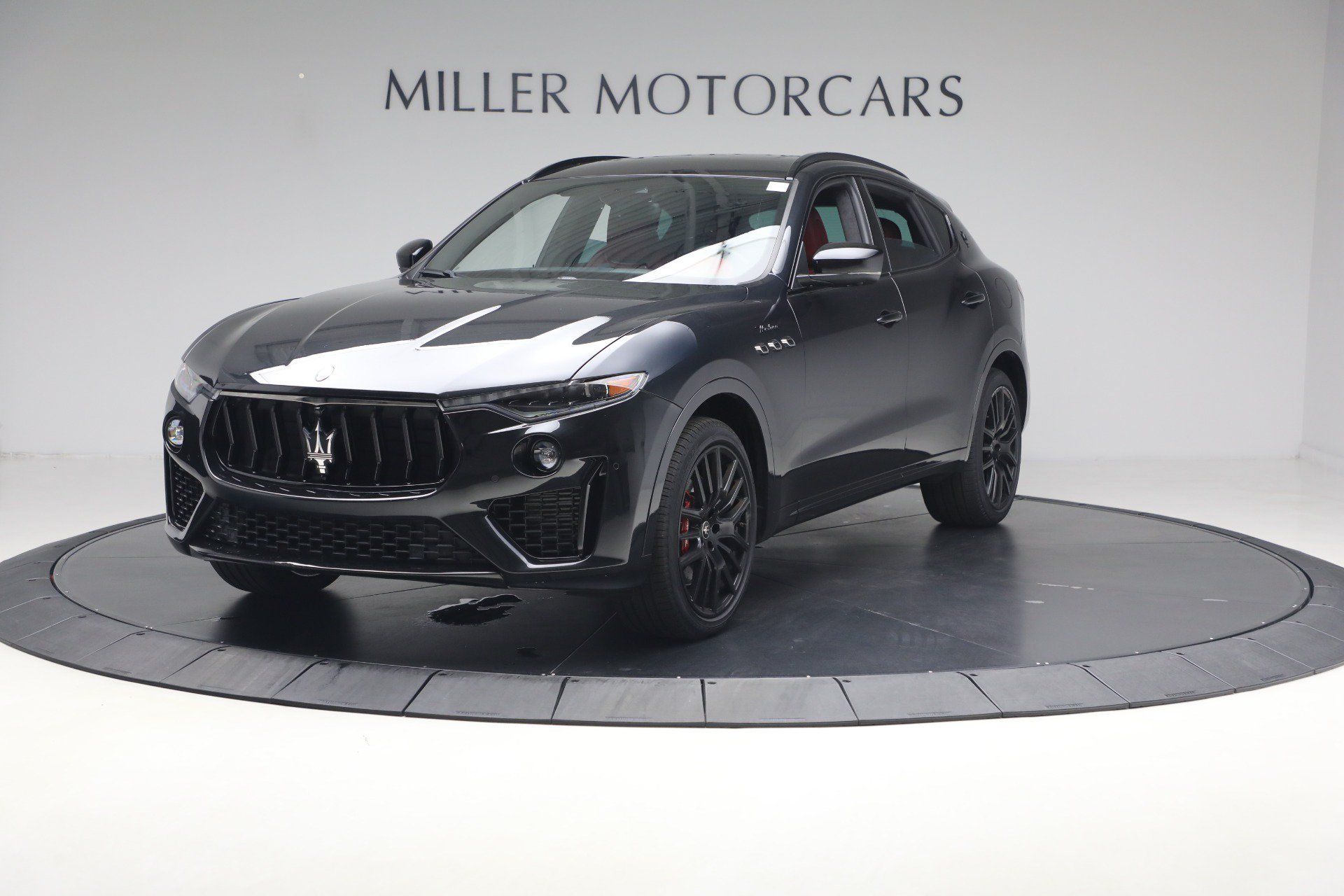 Certified 2022 Maserati Levante Modena AWD/4WD image 2