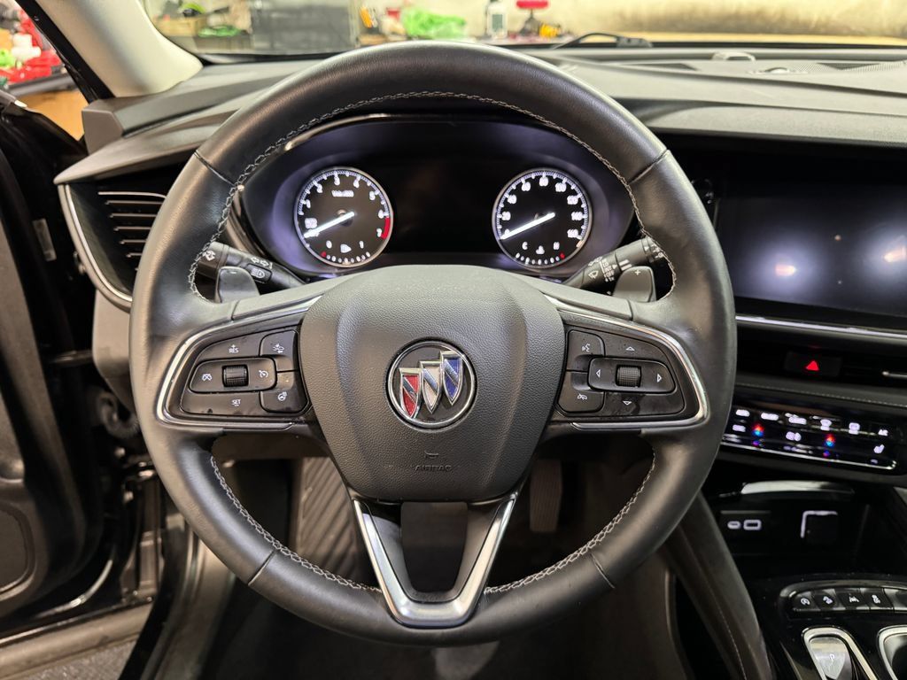 Used 2023 Buick Envision Essence AWD/4WD image 18