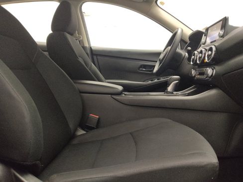 Used 2025 Nissan Sentra S FWD image 21