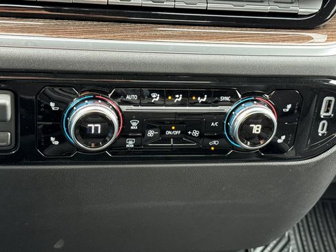 New 2026 GMC Sierra 1500 Elevation image 21