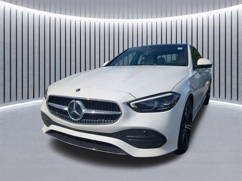 Used 2023 Mercedes-Benz C 300 Sedan image 9
