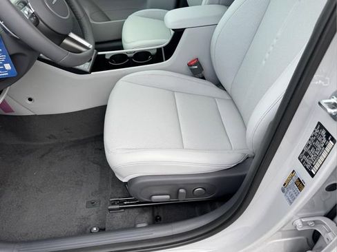 New 2026 Hyundai Kona SEL Premium AWD/4WD image 7