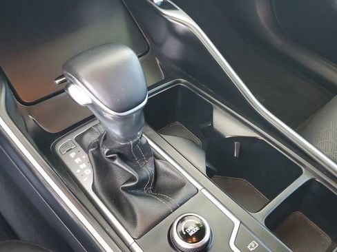 Certified 2023 Kia Sorento S FWD image 27
