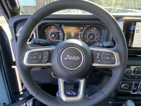 New 2026 Jeep Wrangler Sahara image 18