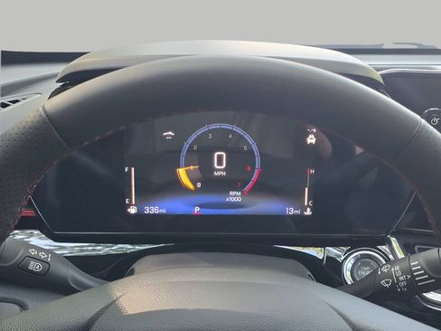 New 2026 Chevrolet Trax RS w/ Driver Confidence Package FWD image 22