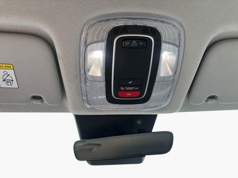 Used 2024 Hyundai Kona SEL w/ Convenience Package image 17