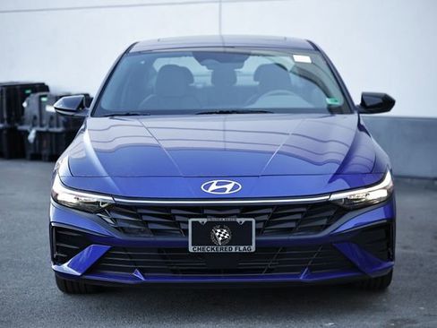 New 2026 Hyundai Elantra SEL Sport image 2