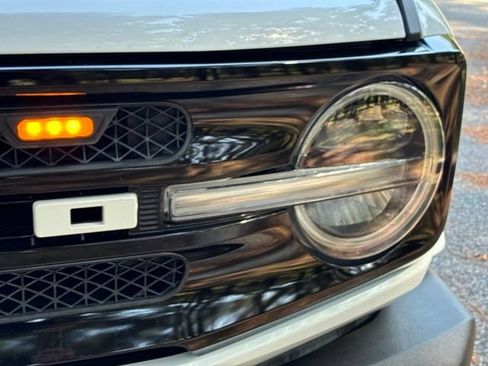 Used 2024 Ford Bronco Outer Banks AWD/4WD image 10