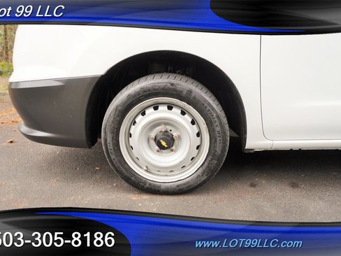 Used 2017 Chevrolet City Express LT image 33