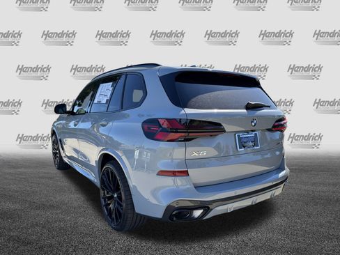 Used 2026 BMW X5 xDrive40i w/ M Sport Package image 7