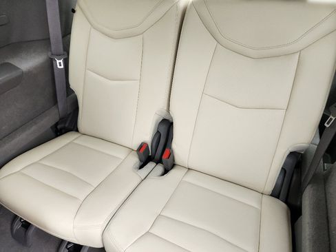 Certified 2023 Cadillac XT6 Premium Luxury w/ Technology Package image 34