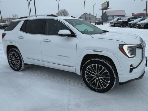 New 2026 GMC Terrain Denali image 2