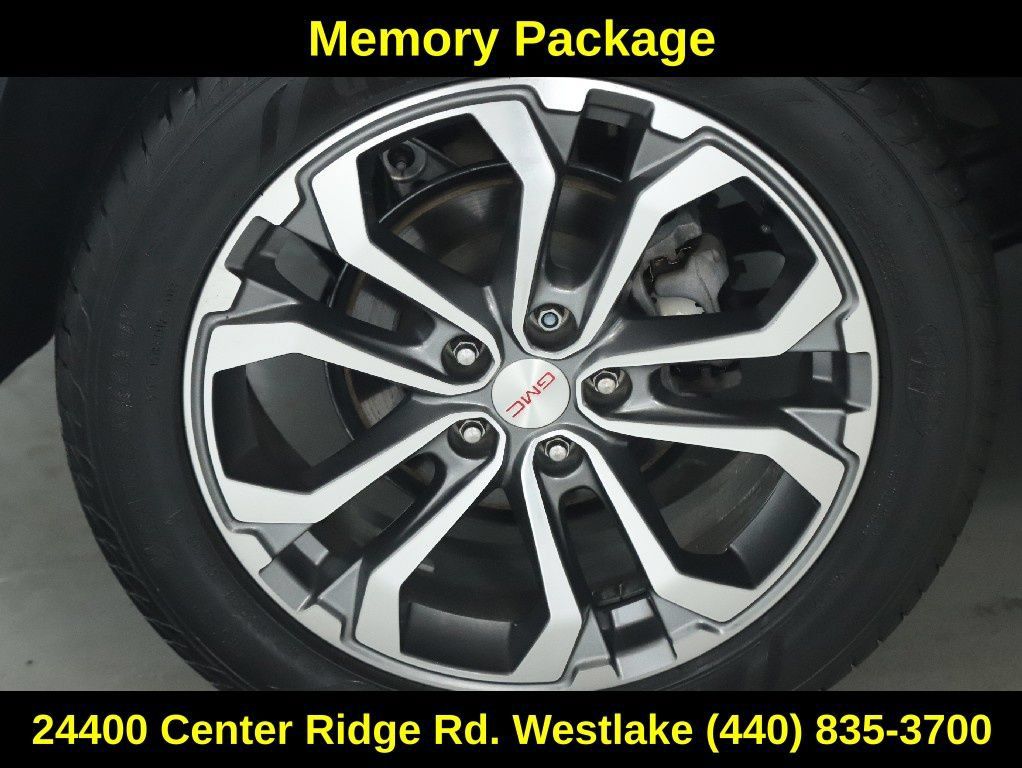 Used 2020 GMC Terrain SLT w/ Preferred Package AWD/4WD image 12