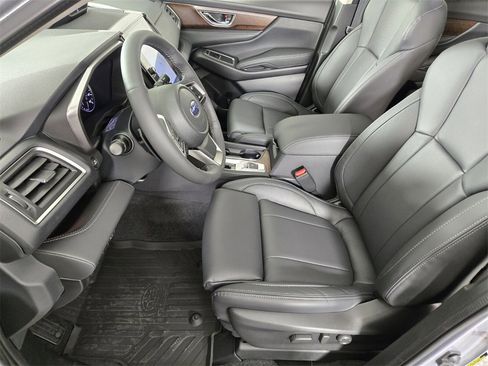New 2025 Subaru Ascent Touring w/ Popular Package #2 image 7