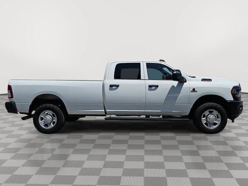 Used 2023 RAM 2500 Tradesman w/ Special Service Vehicle Group AWD/4WD image 9
