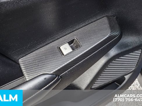 Used 2023 Mitsubishi Outlander SE image 59