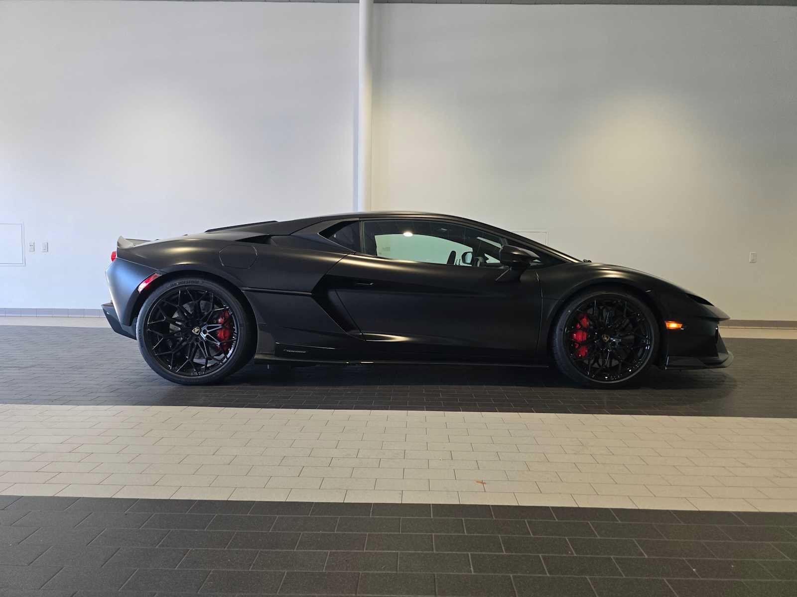 Used 2026 Lamborghini Temerario AWD/4WD image 8
